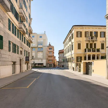 شقة Roseto - Modern Elegance And Relaxation